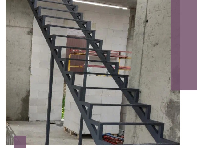 Демонтаж металлических лестниц в Первоуральске быстро и безопасно