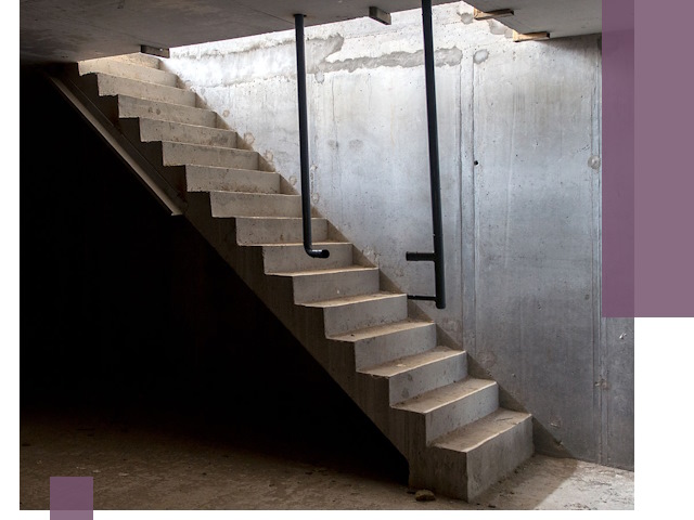 Изготовление и монтаж лестниц в подвале в Первоуральске
