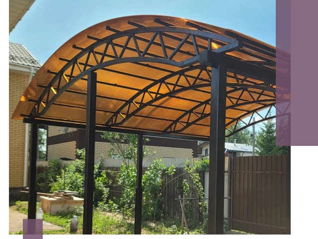 Изготовление навесов под ключ в Первоуральске из качественных материалов