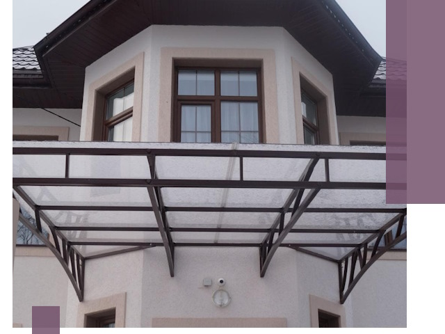 Козырьки из поликарбоната под ключ в Первоуральске