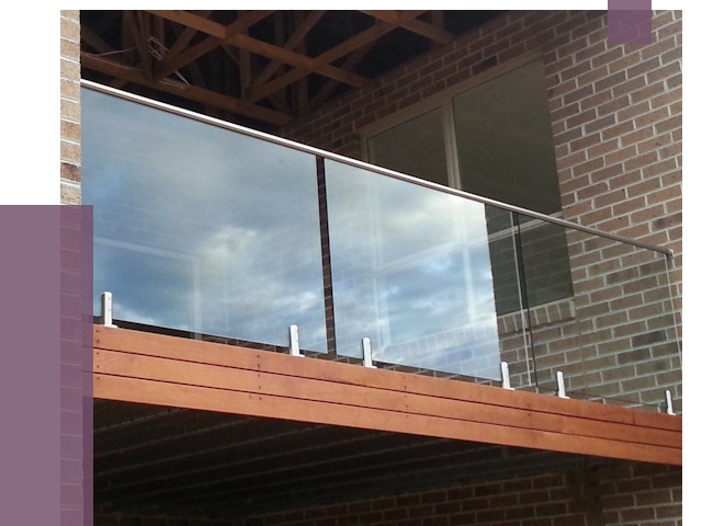 Стеклянные парапеты на крыше и террасе в Первоуральске от 11580 руб. | ПРОЛЁТ-Прв