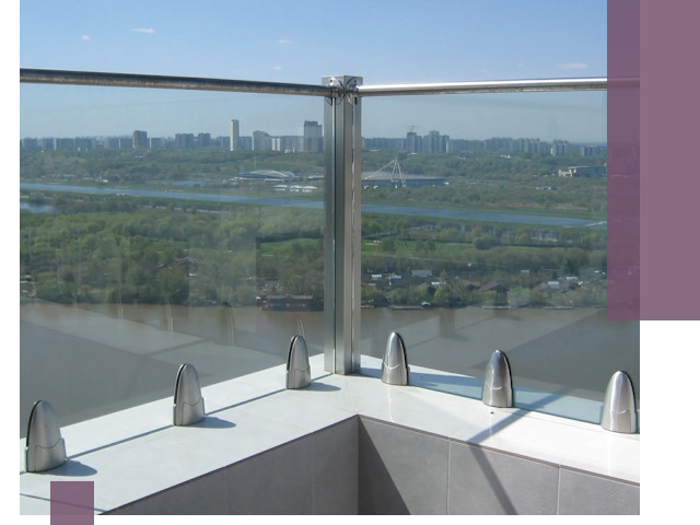 Стеклянные парапеты премиум класса в Первоуральске для домов и бизнесов