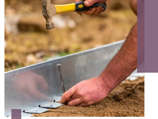 Монтаж металлических бордюров в Первоуральске быстро и качественно